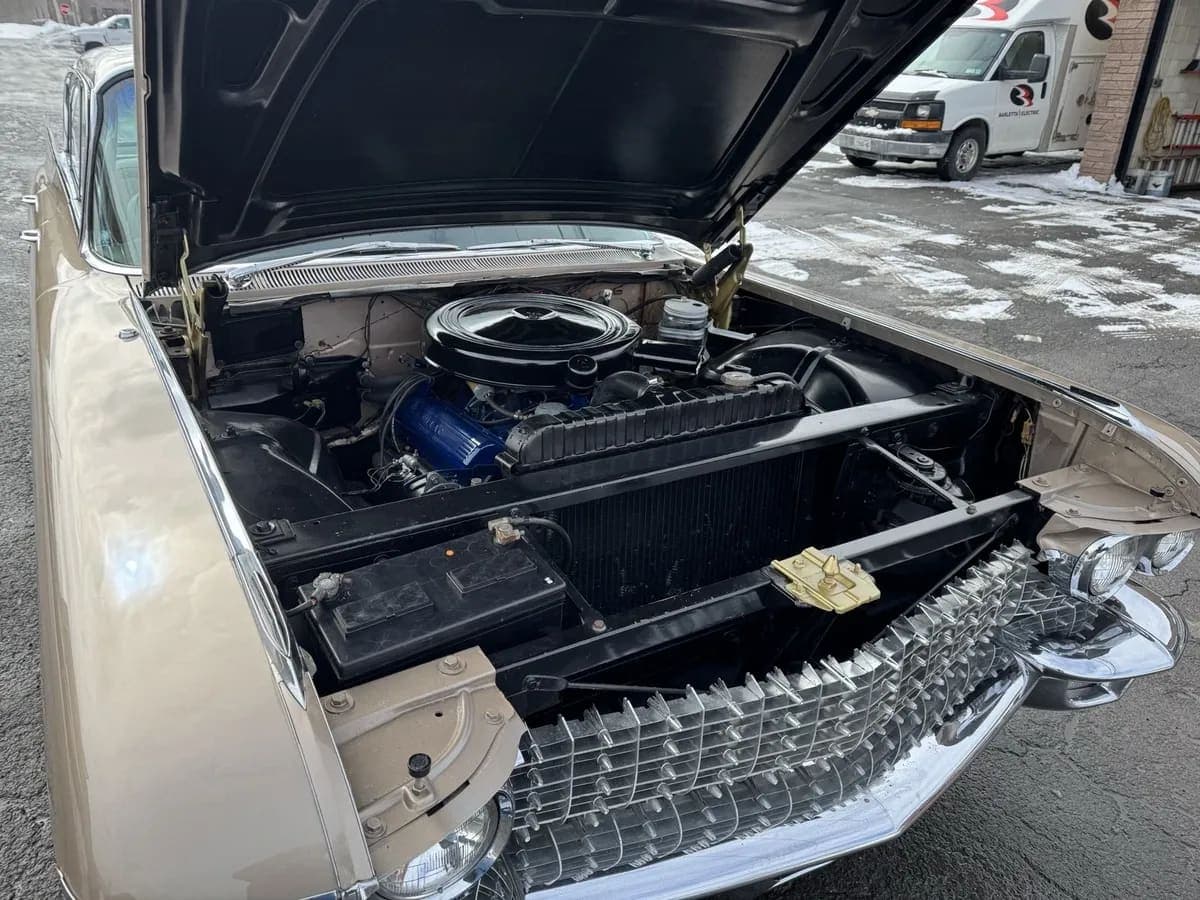 1960 Cadillac DeVille, view