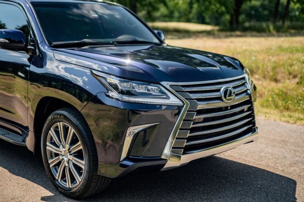 2017 Lexus LX570, view