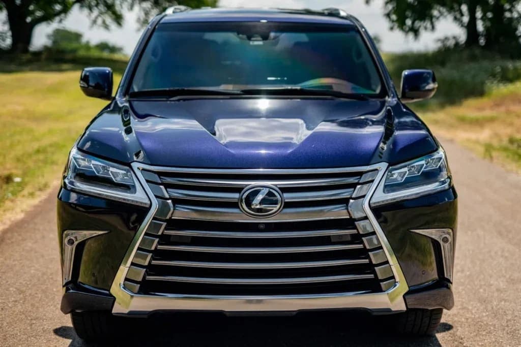 2017 Lexus LX570, view