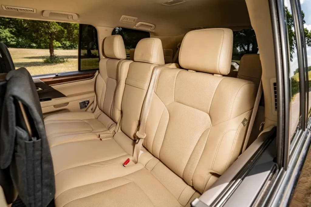 2017 Lexus LX570, view