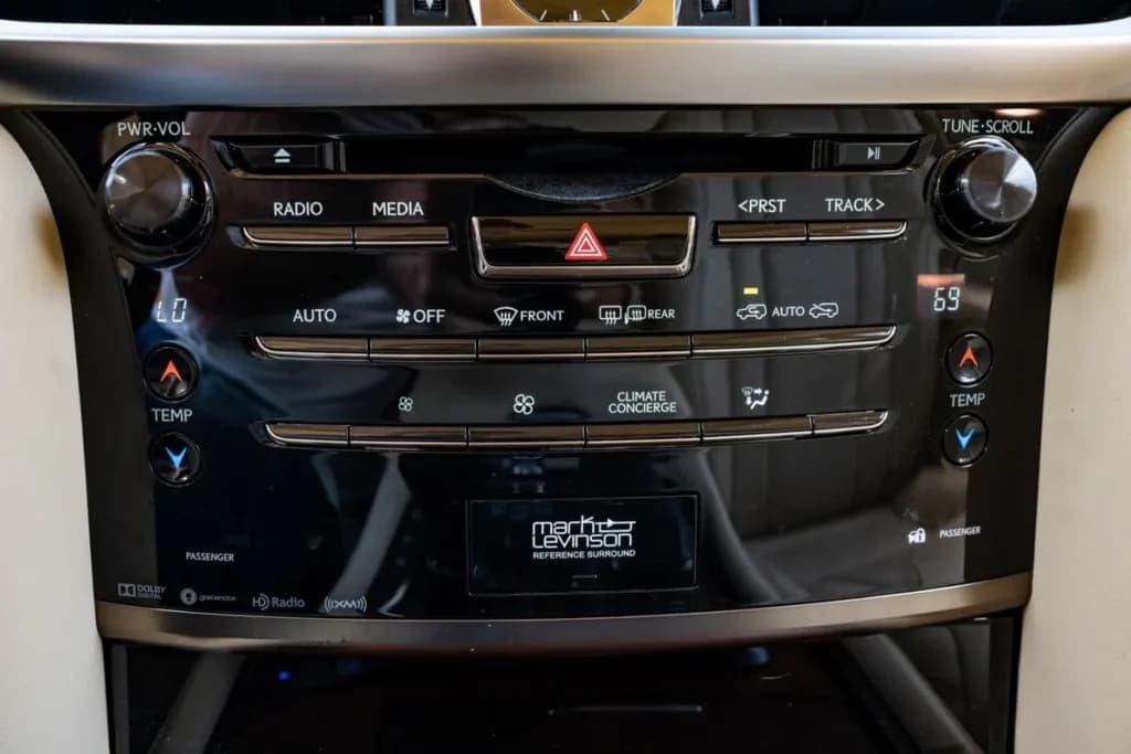 2017 Lexus LX570, view