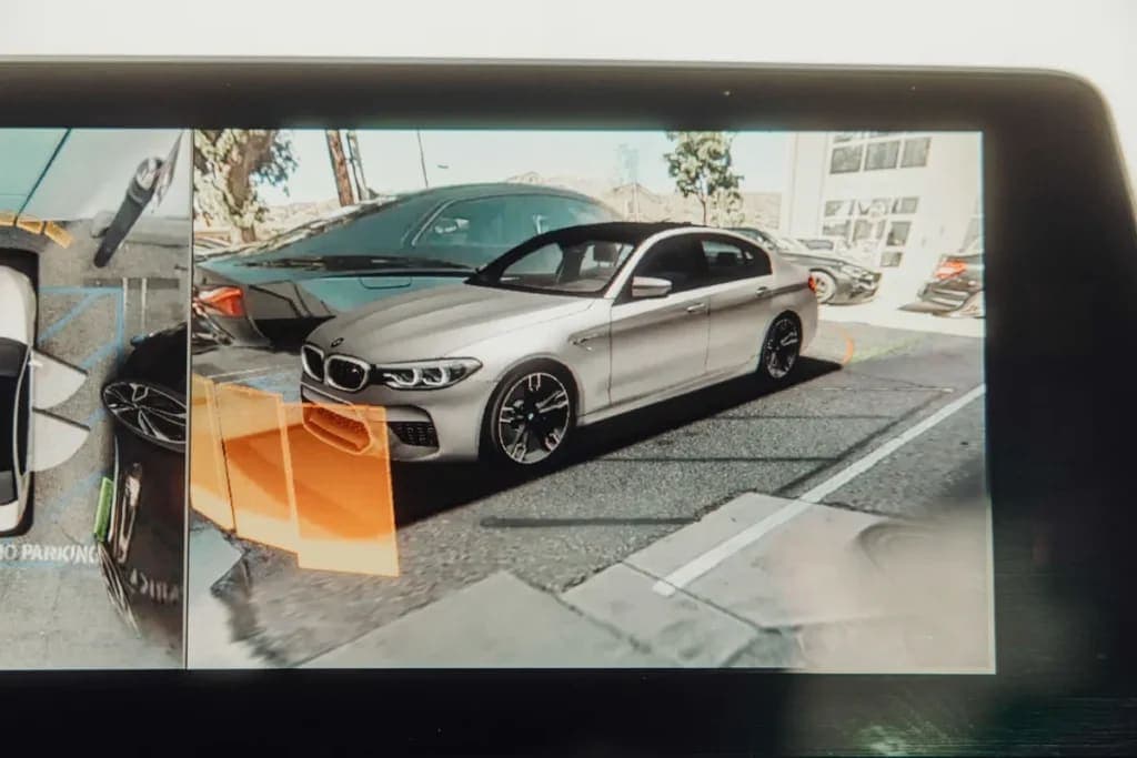 2018 BMW M5 SEDAN 4D, view