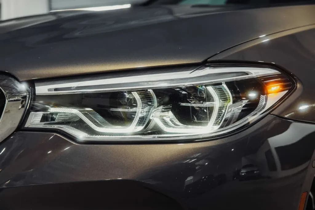 2018 BMW M5 SEDAN 4D, view