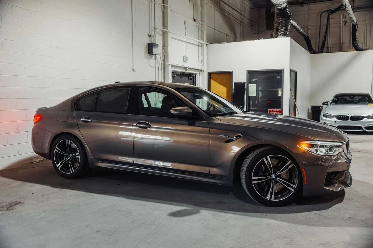 2018 BMW M5 SEDAN 4D, view
