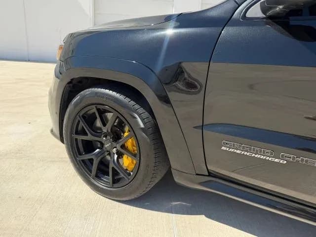 2018 Jeep Grand Cherokee Trackhawk, view