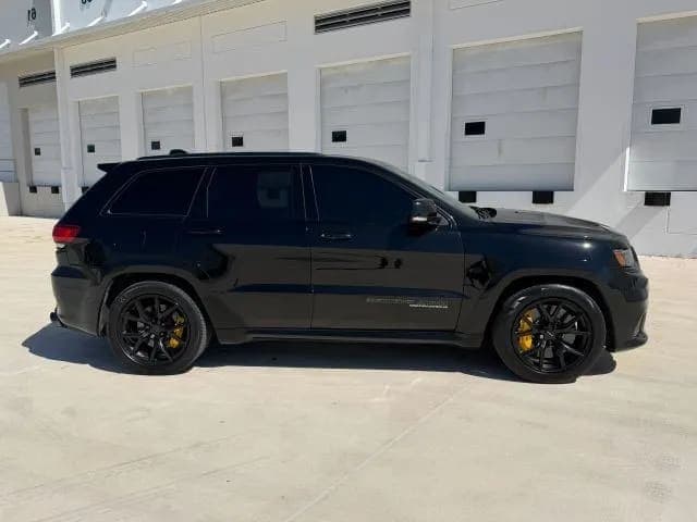 2018 Jeep Grand Cherokee Trackhawk, view